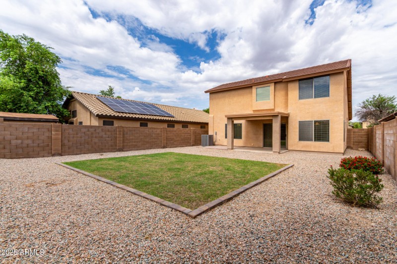 32 Backyard