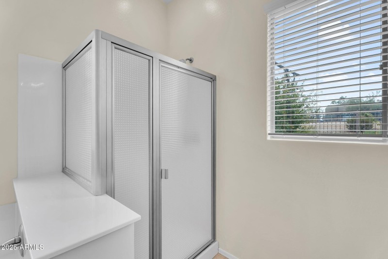 19-web-or-mls-39th Way-29