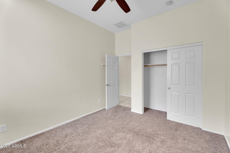 24-web-or-mls-39th Way-16