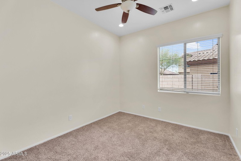 26-web-or-mls-39th Way-14