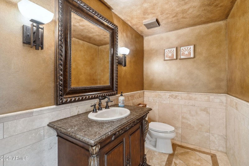 Powder room