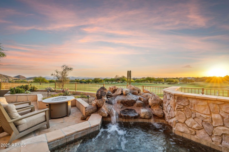 Heated spa and water feature