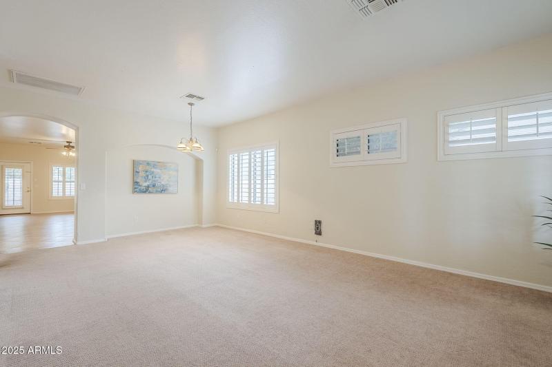 4-web-or-mls-Claxton-4