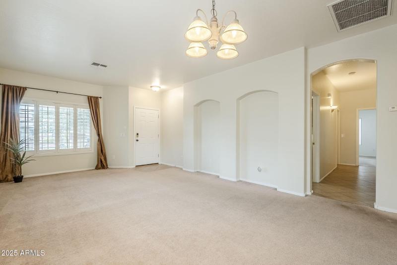 6-web-or-mls-Claxton-6