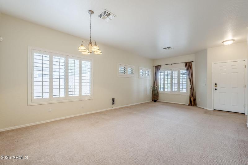 7-web-or-mls-Claxton-7