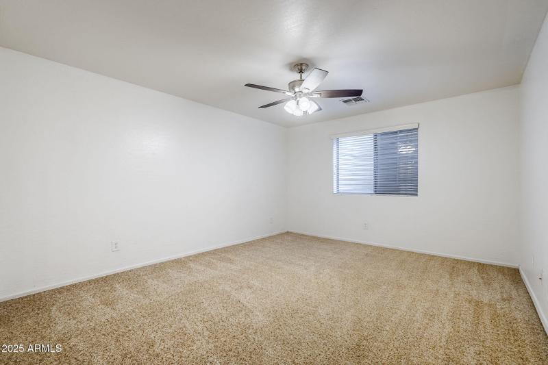 47-web-or-mls-Claxton-47