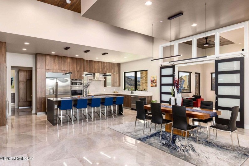 5901 W El Camino del Cerro