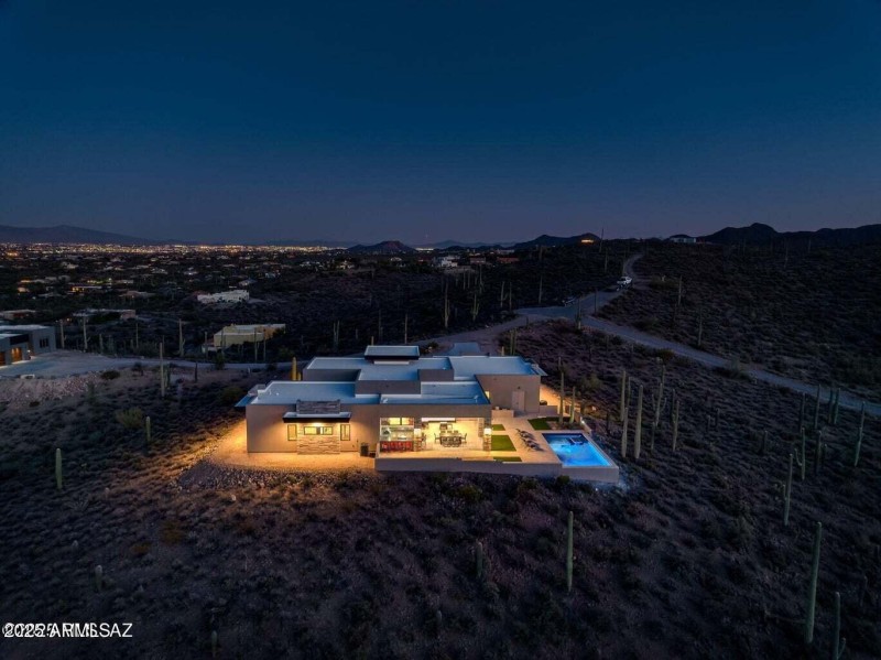 5901 W El Camino del Cerro