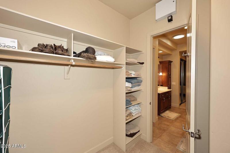 Primary Bedroom-Closet2