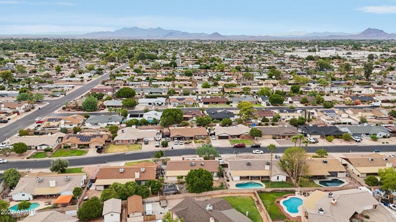 52-print-E Evergreen St-S0509-052