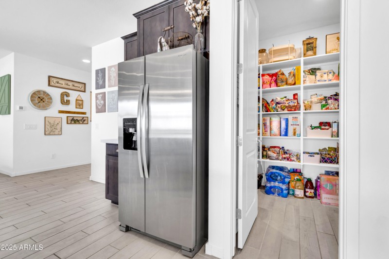 3314 E Jasmine Way-12