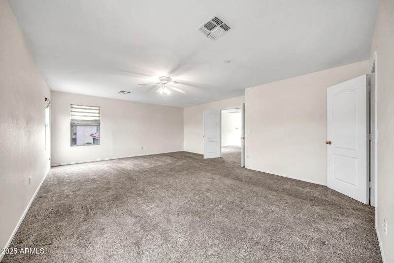 7500 E Deer Valley Rd-19