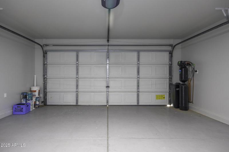 Garage (1)