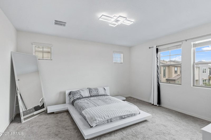 1201 S Tumbleweed Ln