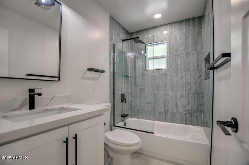 20240424202256506035000000-o