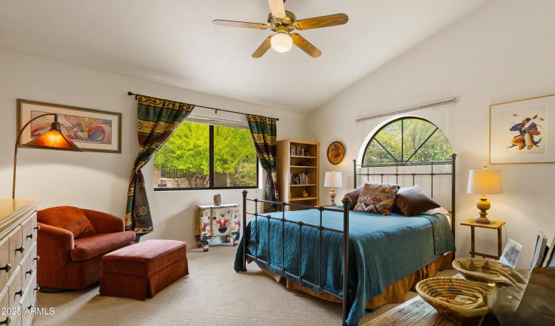 2nd back bedroom