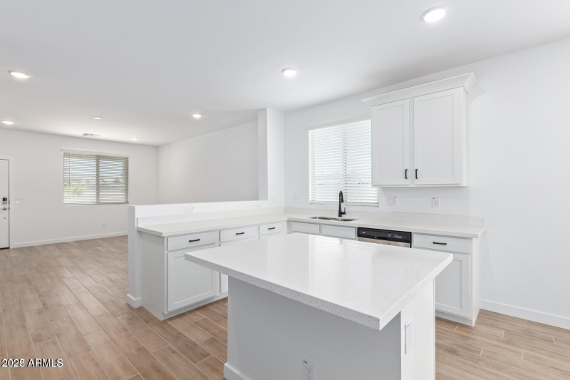 20220702182414450114000000-o