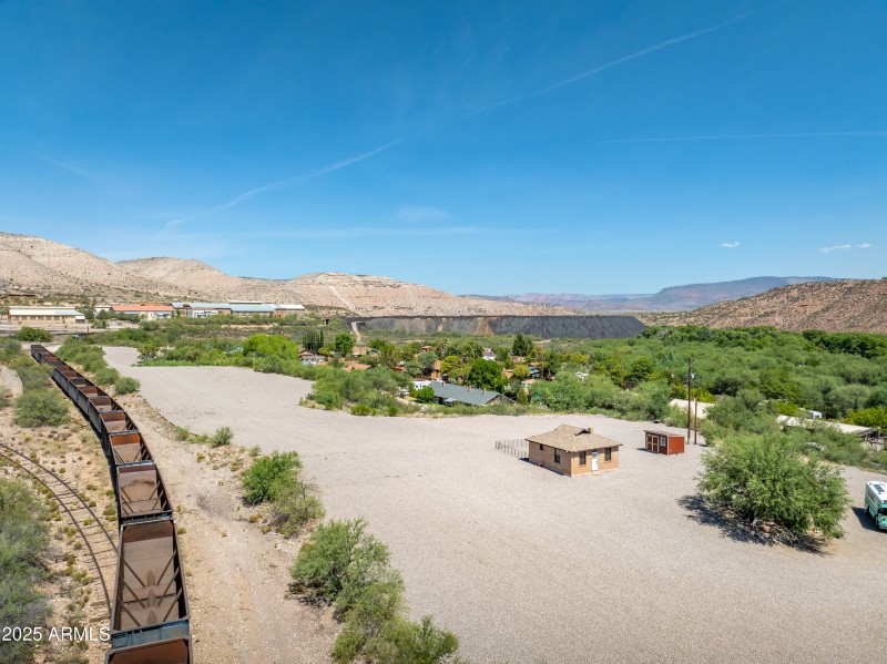 440 Vista Ln Clarkdale AZ-6
