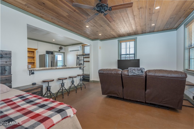 440 Vista Ln Clarkdale AZ-24