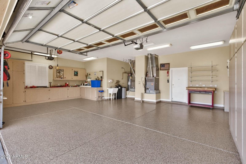3-Car Garage
