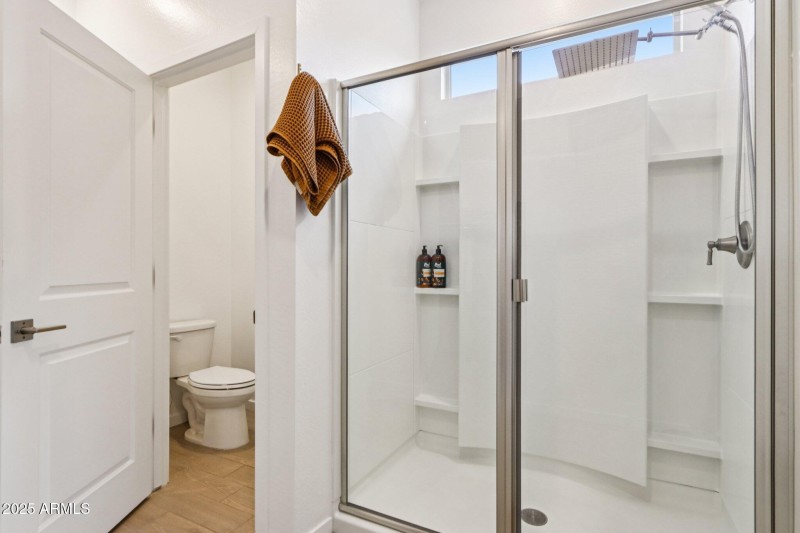 31-web-or-mls-W Sunland Dr-S0609-031