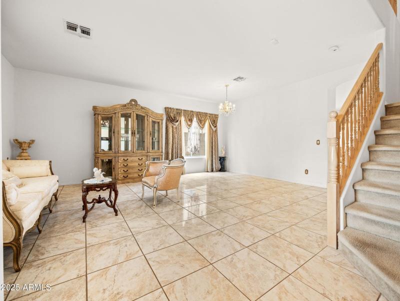 13-web-or-mls-7813 W Via Del Sol-13