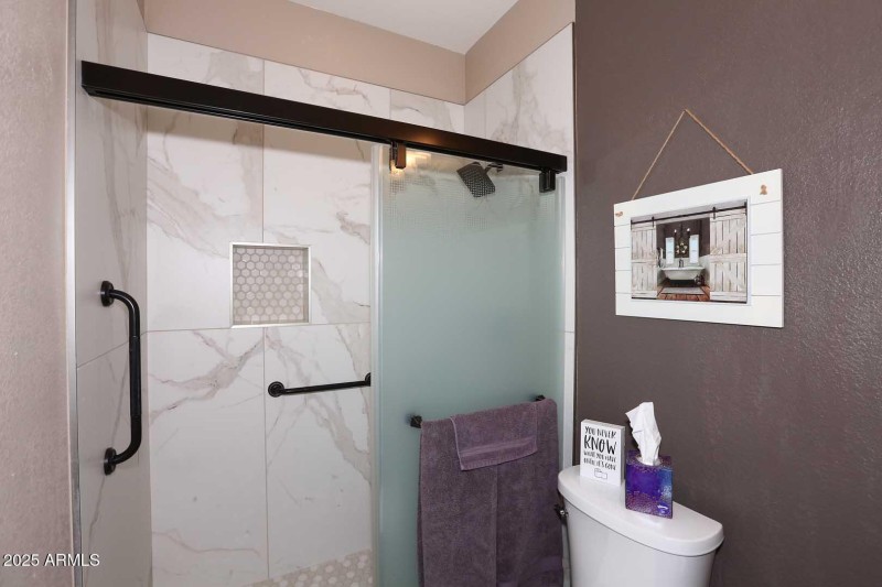 Next-Gen-Ensuite Shower