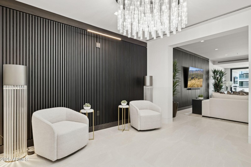 Spacious Foyer