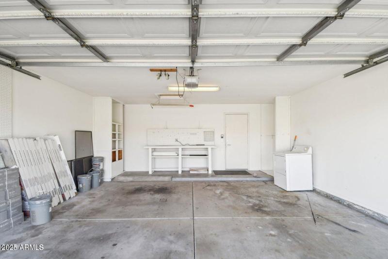 20250520140457410829000000-o