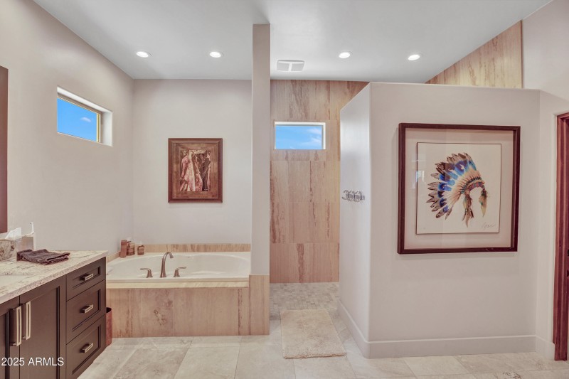 Primary bath