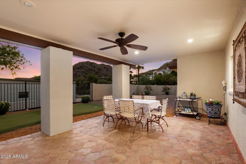 Spacious Patio