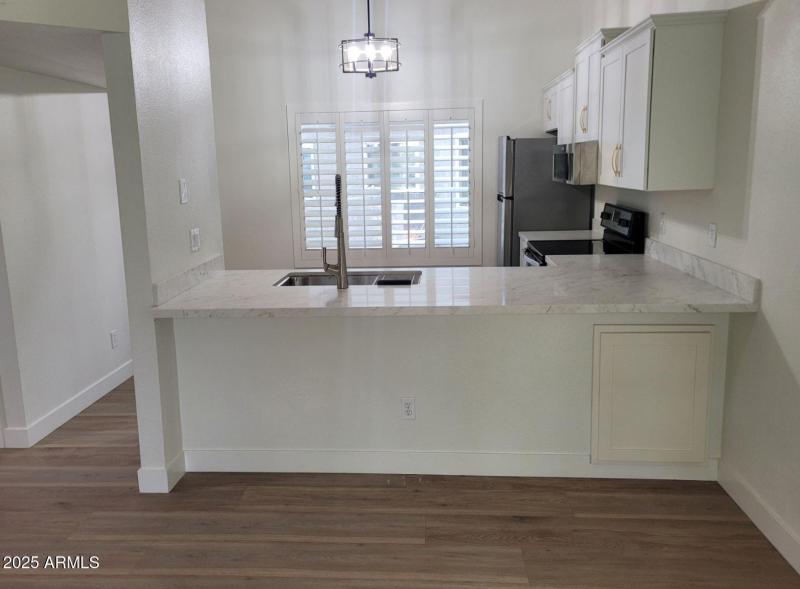 3) 62617-68bb89efc8306