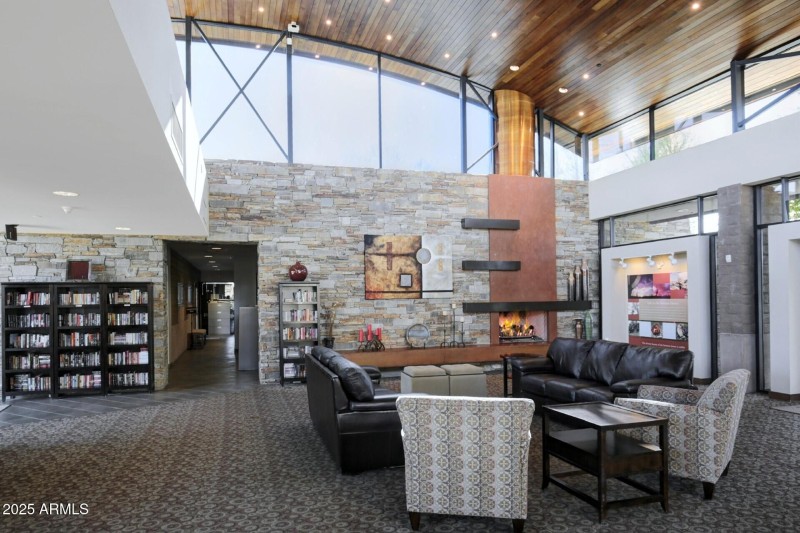 thumbnail_Community (16)