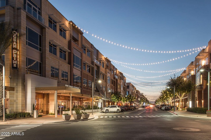 Desert Ridge Marketplace