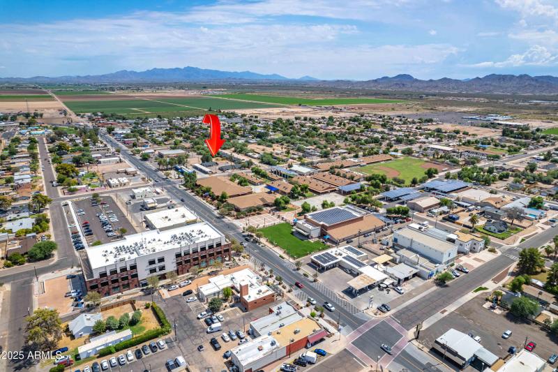 19_052_agent_drone-hdr