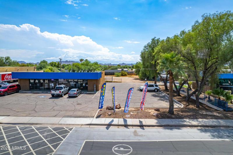 21_061_agent_drone-hdr