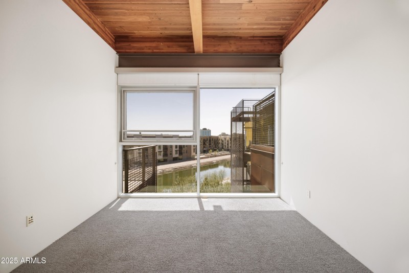 Safari Drive #3008-22