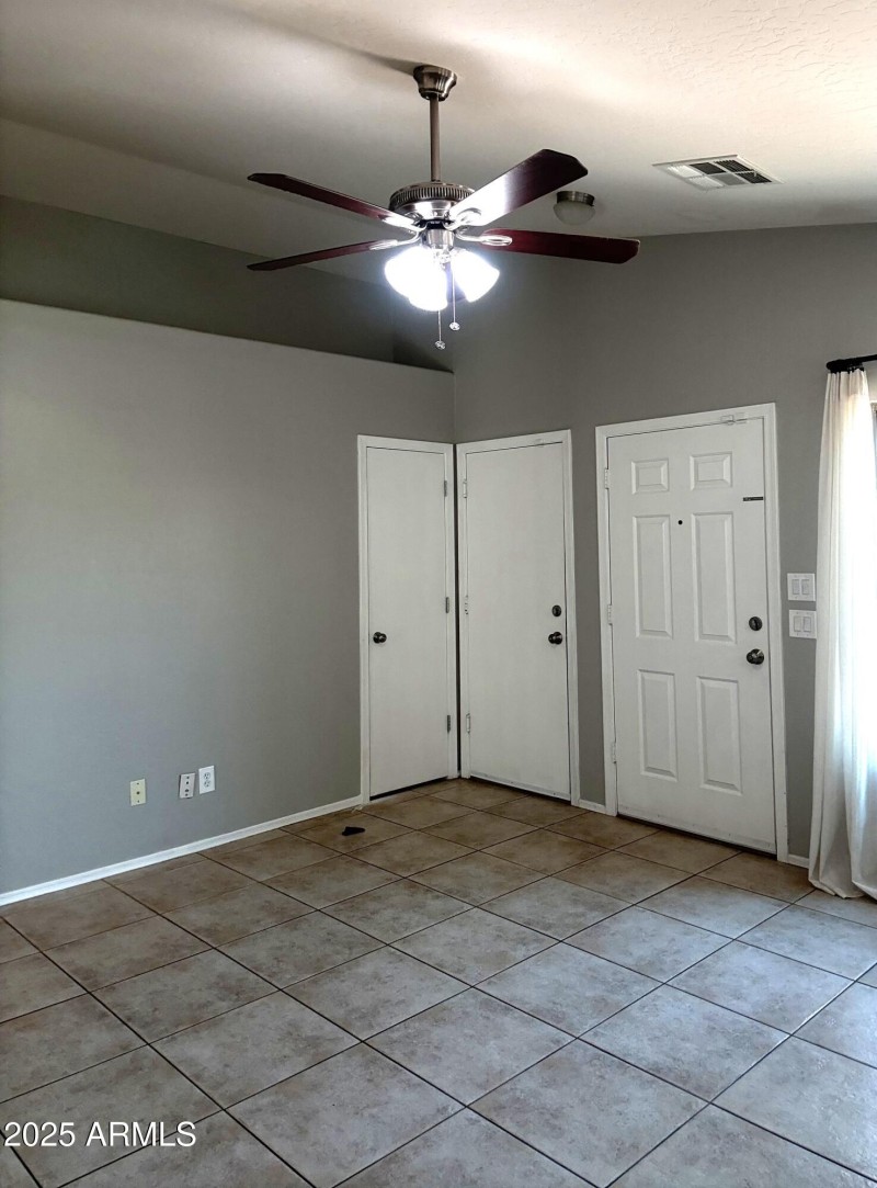 14869 W Caribbean Ln - Front Room 3