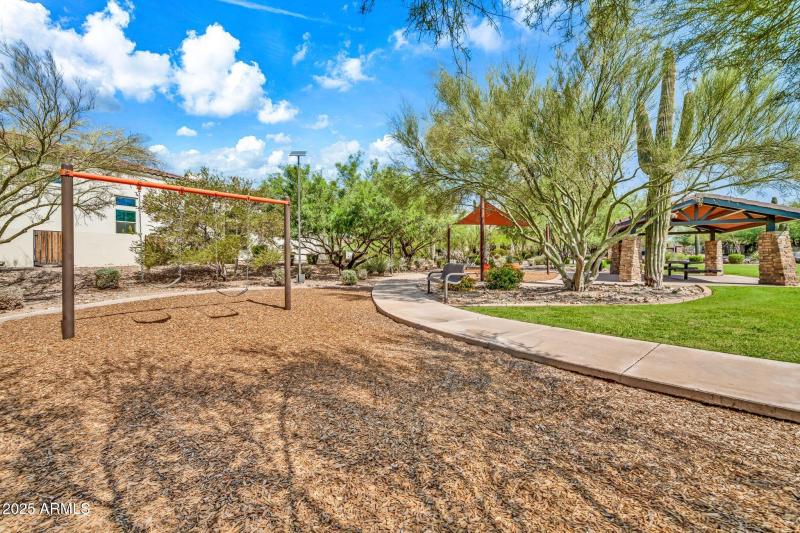 5411 E Dew Drop Trl-15