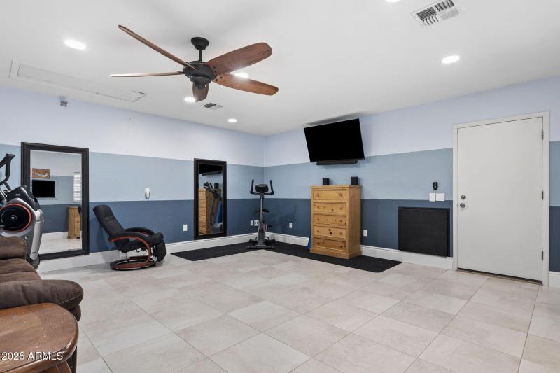 16__9430 W Mariposa Grande Ln