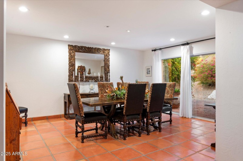 Dining Room Opens to Courtyard
