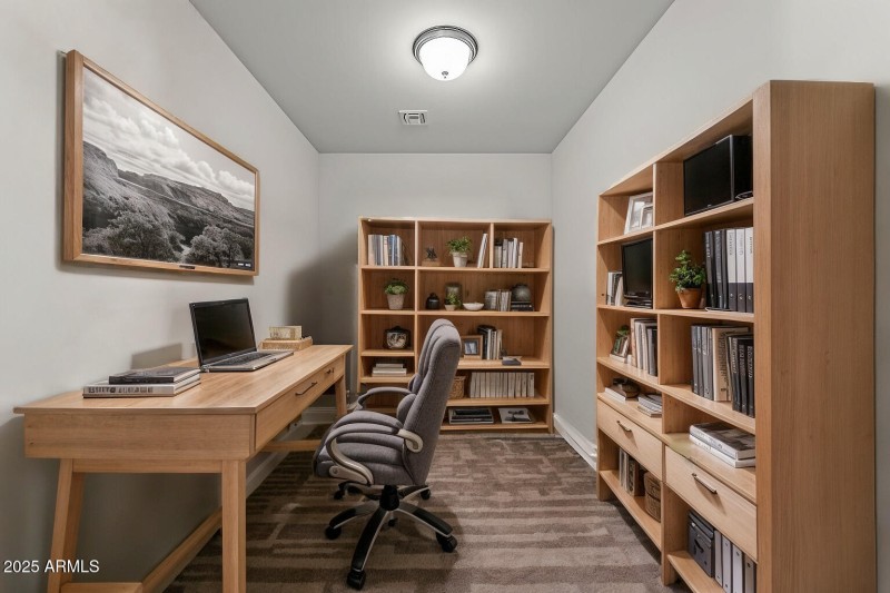 Virtual Staging Office