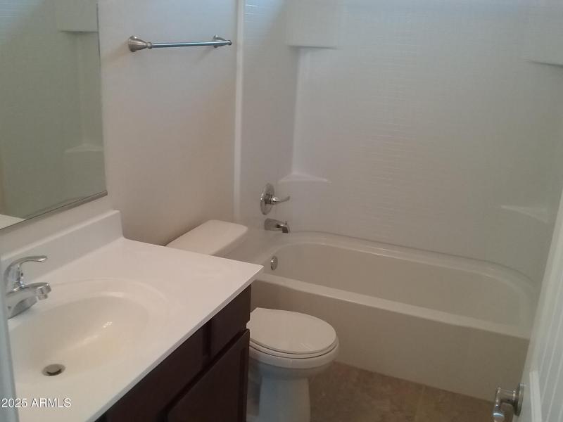 Windstone Bathroom 2