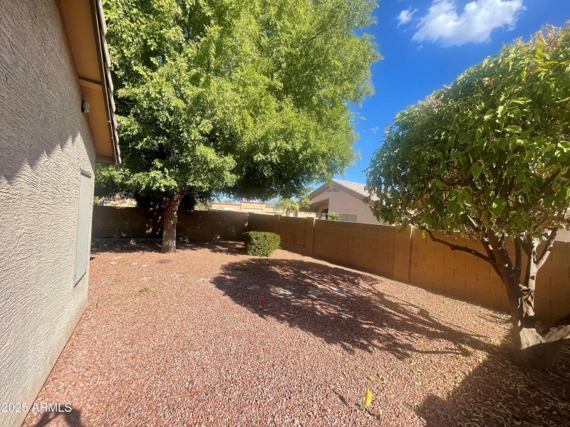 10379 W Tonopah Dr 48