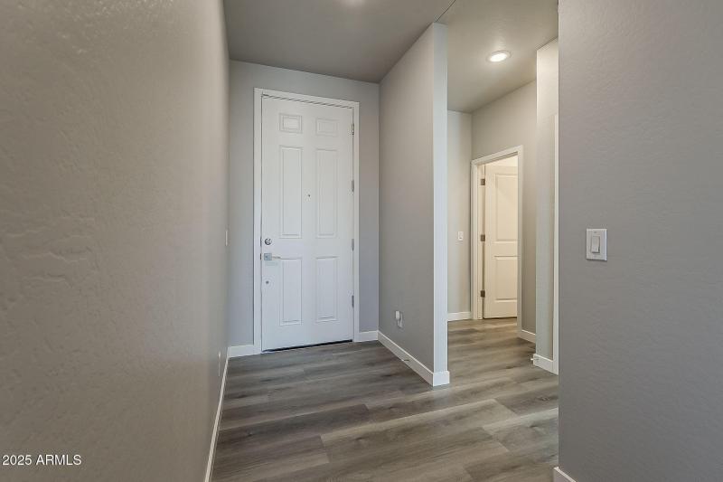 5-web-or-mls-Orangewood-5