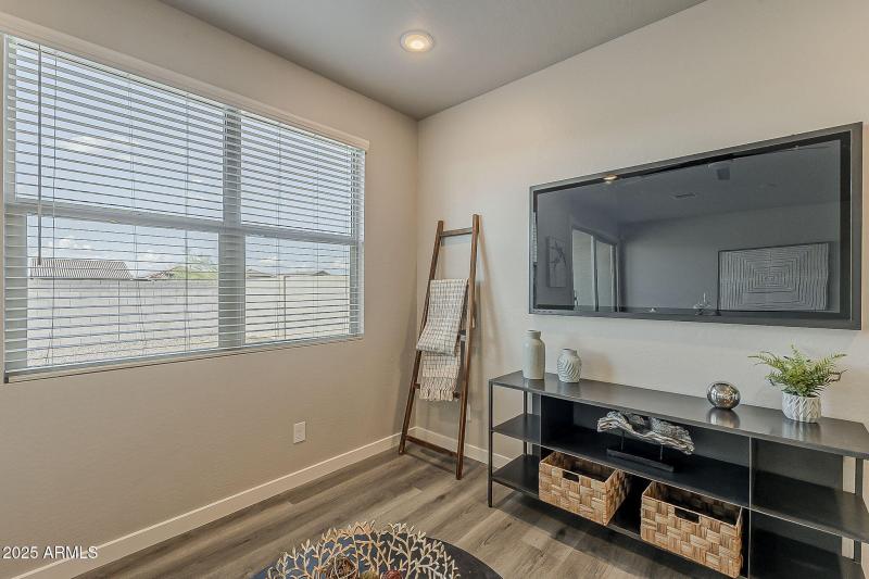 7-web-or-mls-Orangewood-7