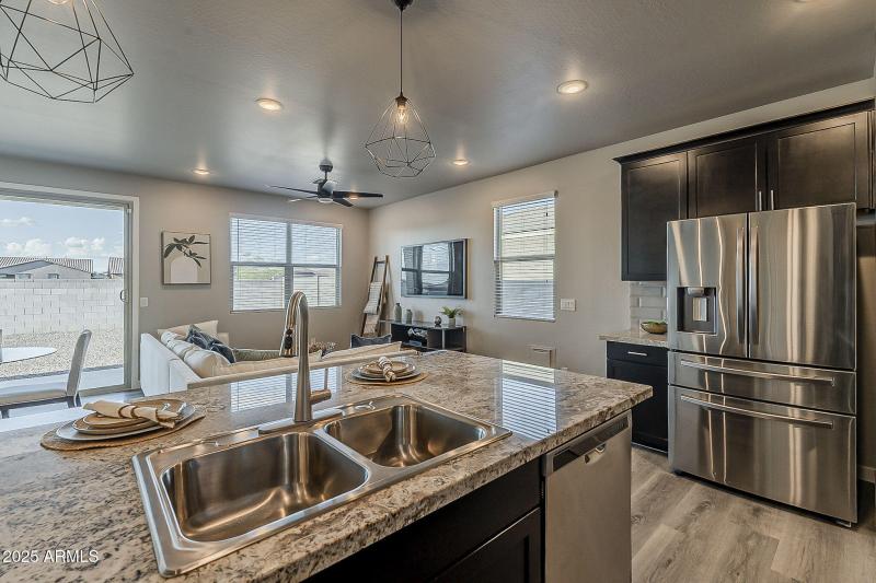 20-web-or-mls-Orangewood-20