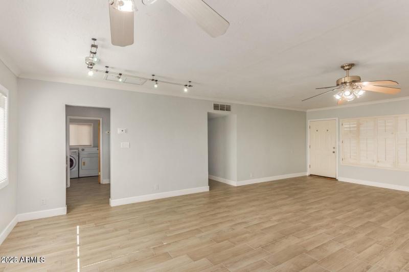 20221115173634492765000000-o