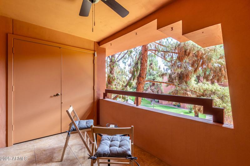 19 - Paradise Village