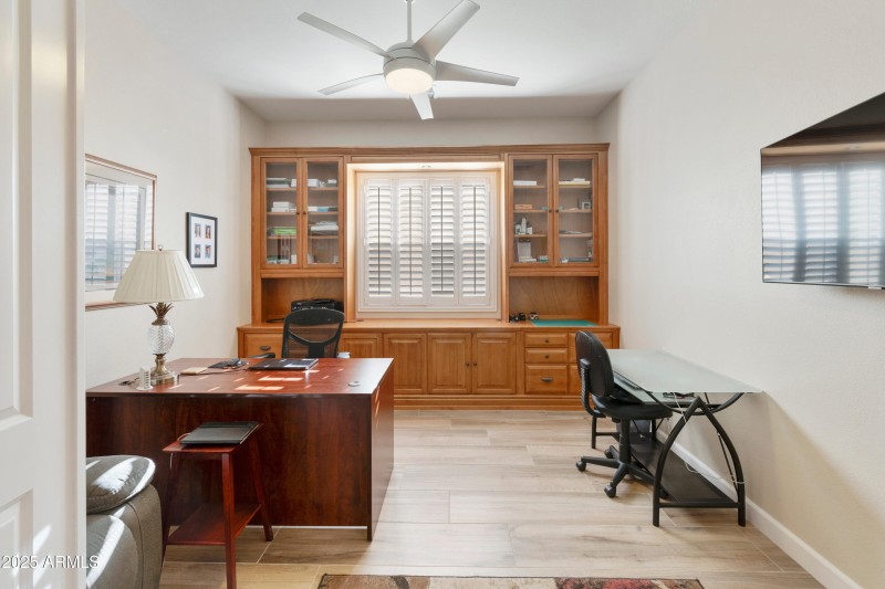 4267 E-008-045-dlb-MLS_Size